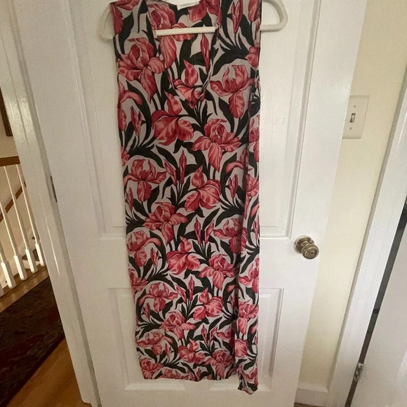 Equipment Dresses & Skirts - EQUIPMENT Women's sleeveless dress Sz S